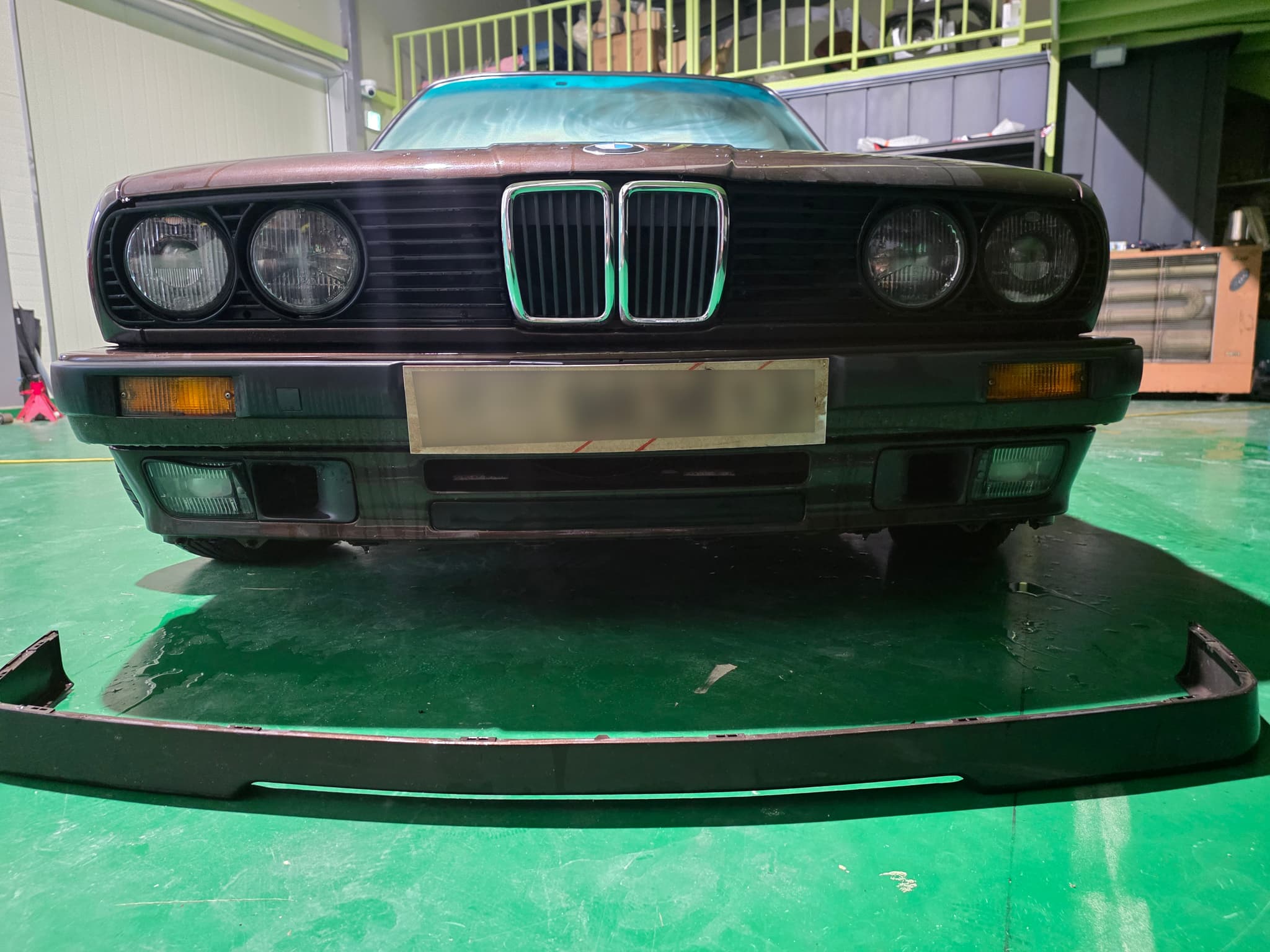 BMW E30 320i 컨버터블 최저 지상고 2